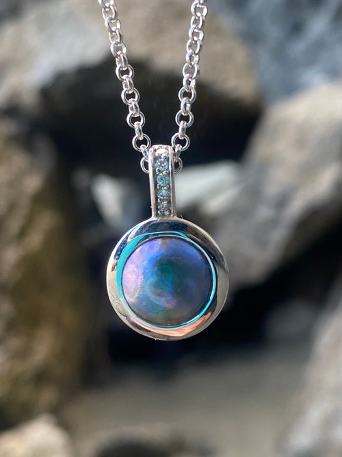 Hope pendant